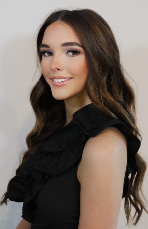 IVA TEEN | Emma-Leigh Gentry