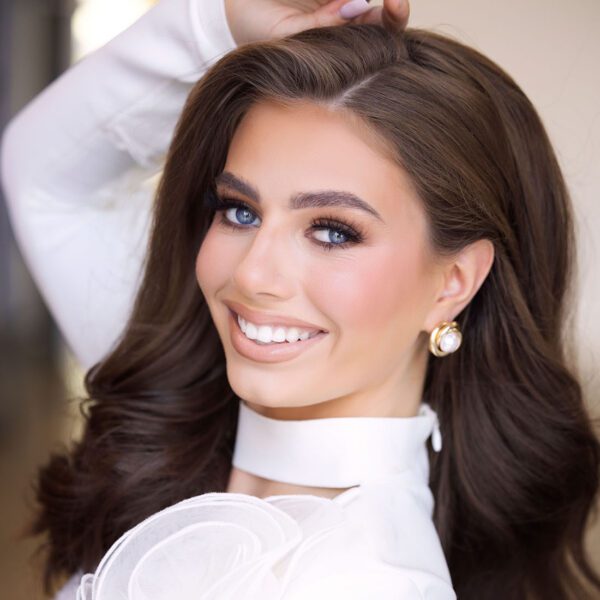 CHICAGO TEEN | Lauren Zeuch