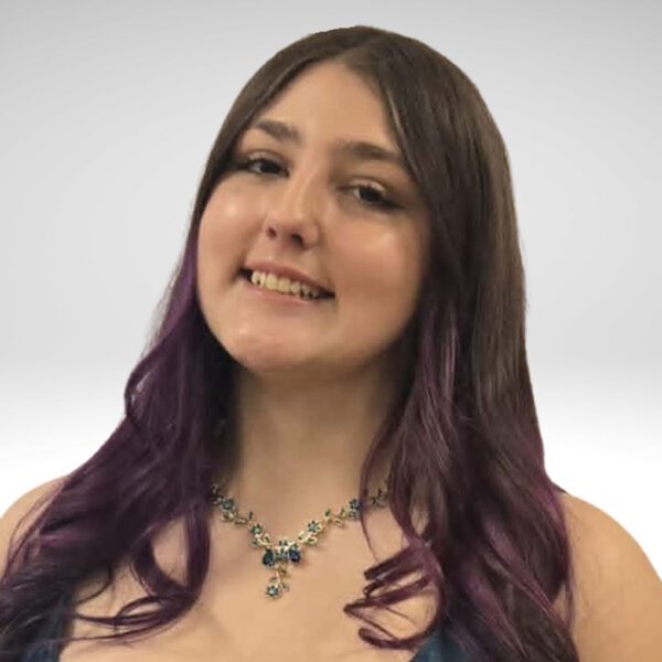 GREGORY TEEN | Savanah Lozano