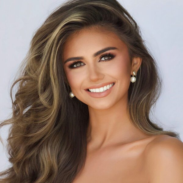 PALMETTO TEEN | Lillian Pellegrino